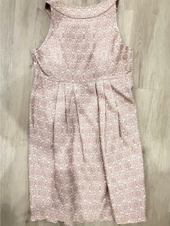 Burberry Dresses & Skirts - Burberry Pink Floral Lace Sleeveless Party Dress